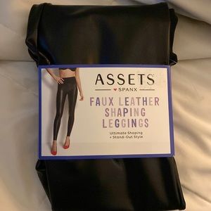 Assets by SPANX Faux Leather Legging, new in package, size small